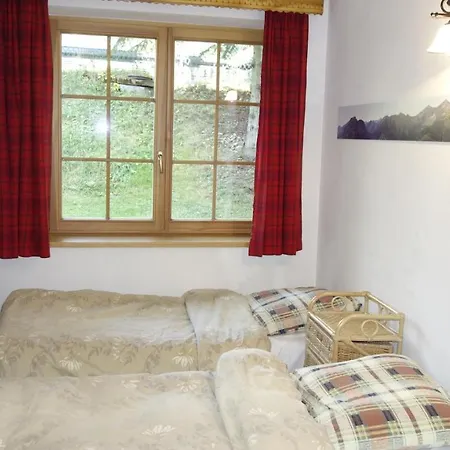 Goscinne Ubocz Homestay *